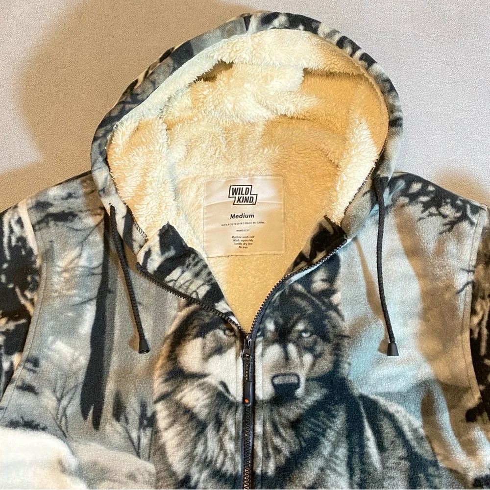 WILDKIND Wolf Graphic Print Gray Hoodie Fleece Sherpa Lined Full Zip Men’s Sz M